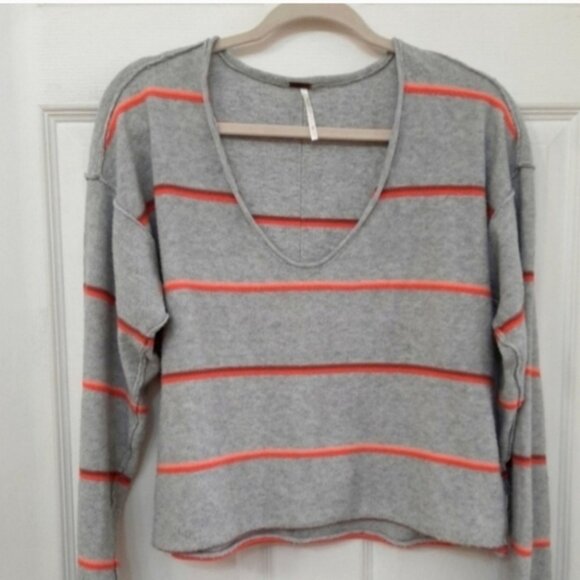 Free People Striped Deep V-Neck Cropped Pullover Sweater Small Boho - Picture 3 of 7